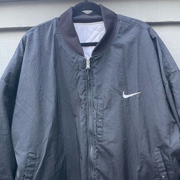 Vintage 90’s big Swoosh Quilted Reversible Jacket - Picture 3 of 16
